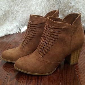 Caramel brown suede heeled ankle boots.